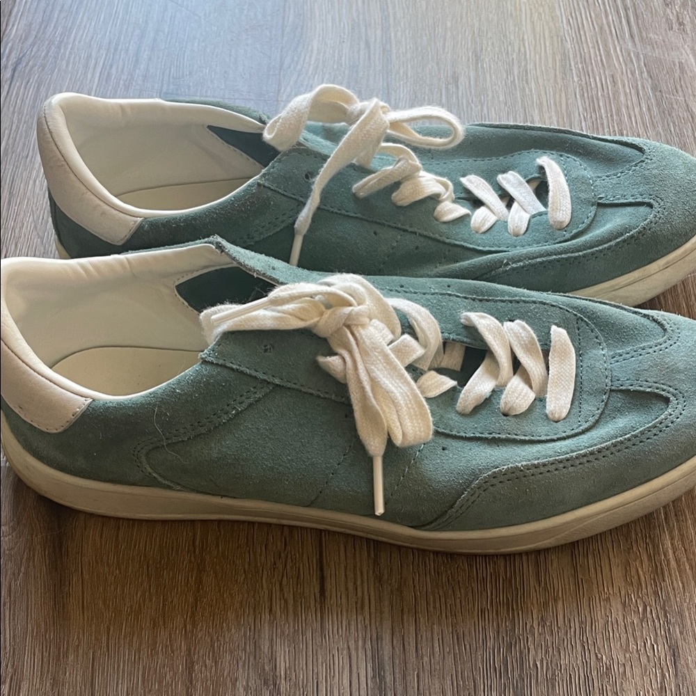 Zara Teal and White Women's Sneakers